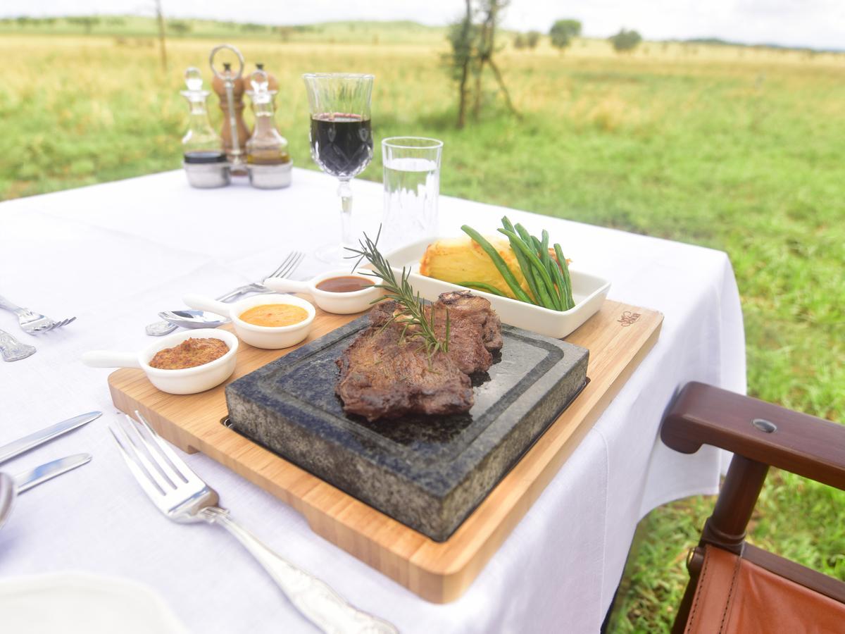 One Nature Nyaruswiga Serengeti Banagi Exterior photo